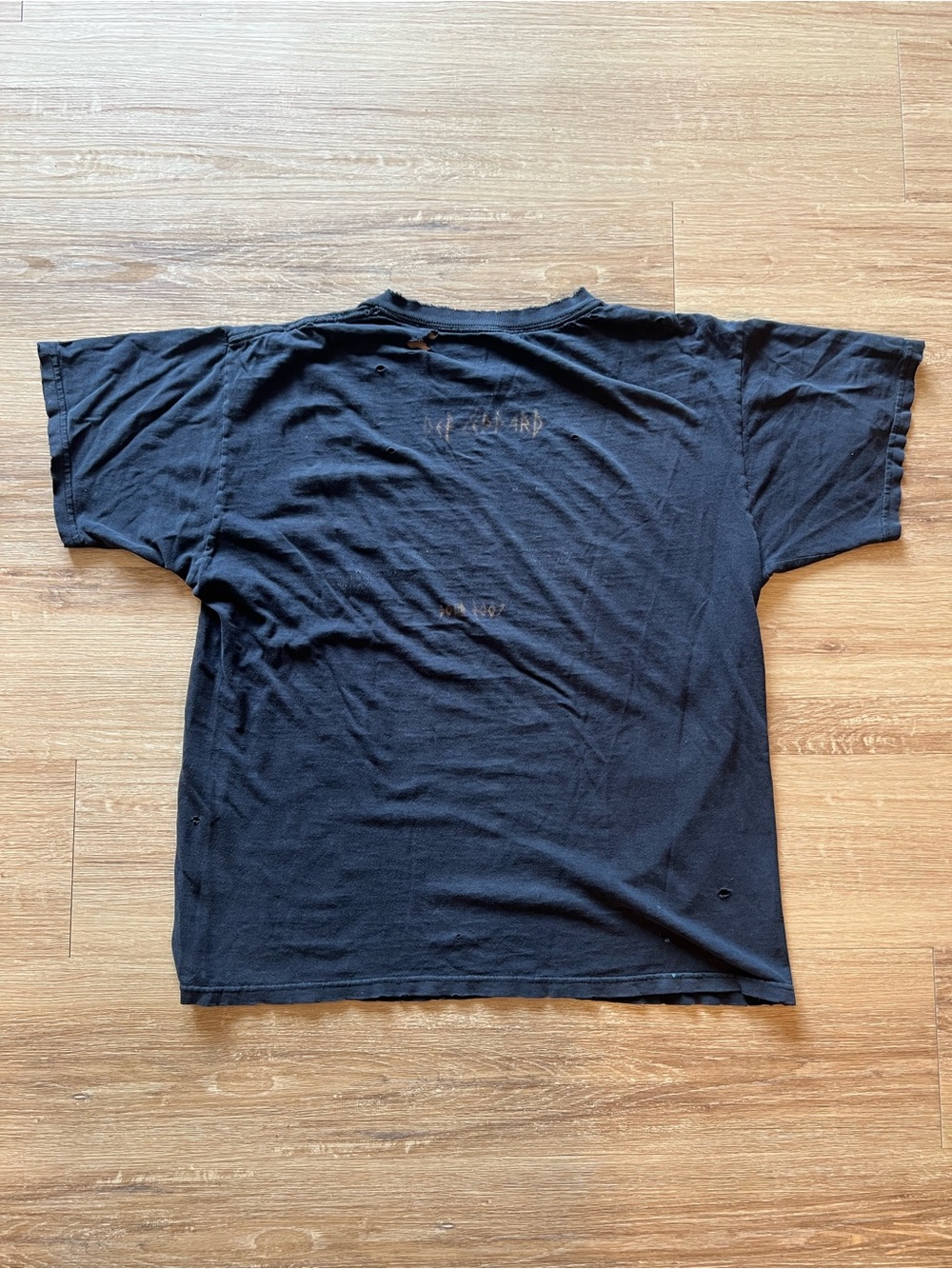 Def Leppard band tee - 2007 - Picture 2 of 4
